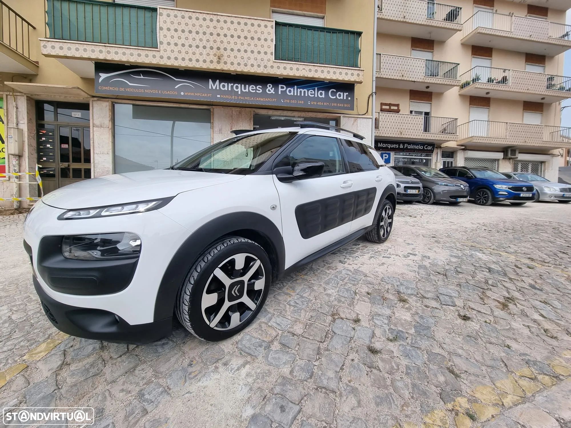 Citroën C4 Cactus 1.6 BlueHDi Feel J17 - 1