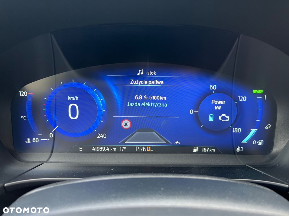 Ford Kuga 2.5 Duratec FHEV ST-LINE - 24