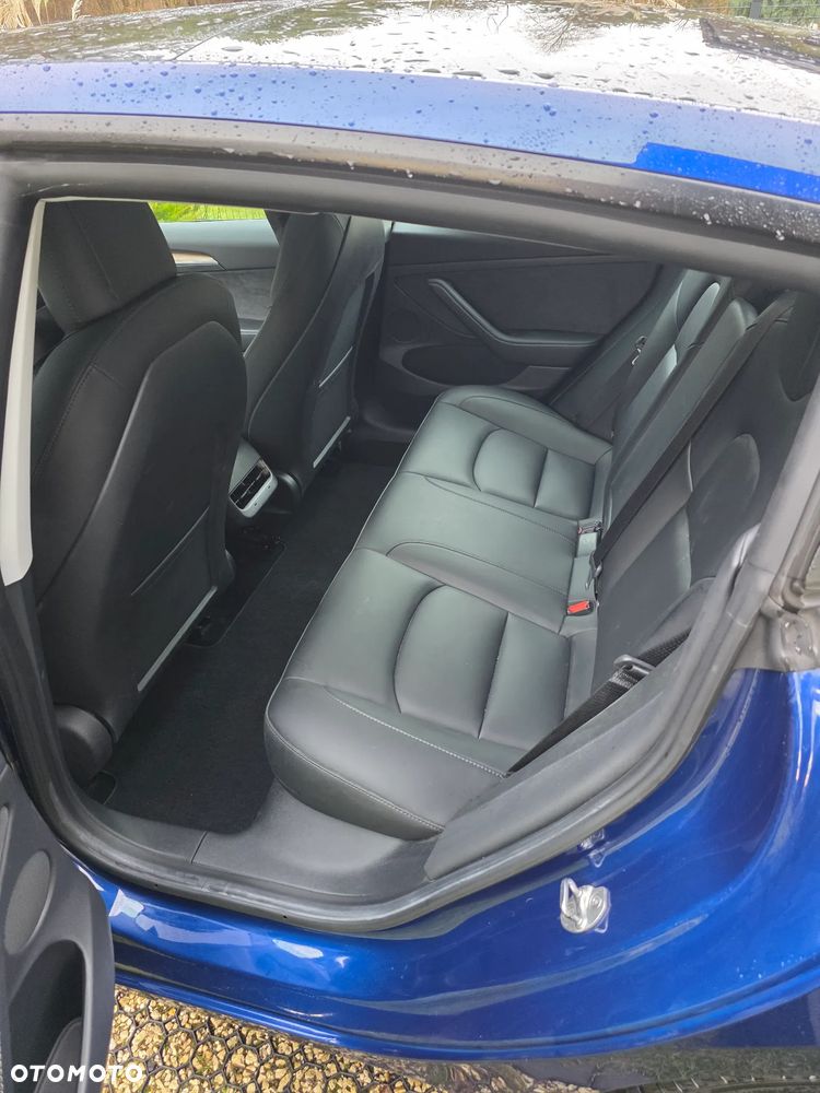 Tesla Model 3 - 15
