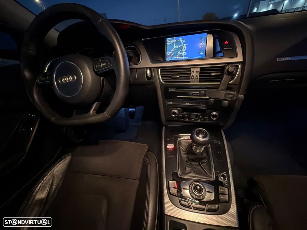 Audi A5 2.0 TDI Business Line Sport - 20