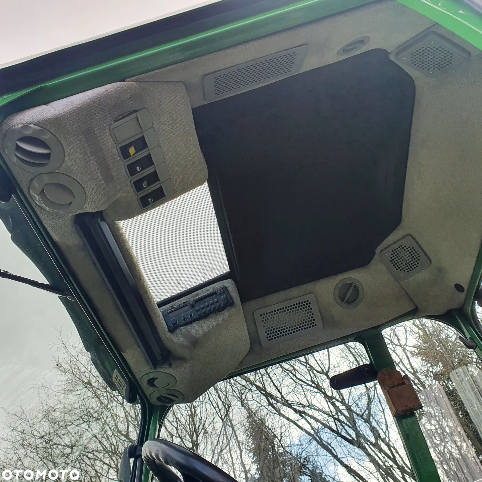 John Deere 3520 - 10