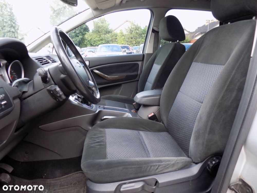 Ford C-MAX - 7
