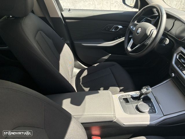 BMW 330 e Auto - 20