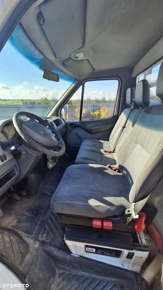 Mercedes-Benz Sprinter - 3