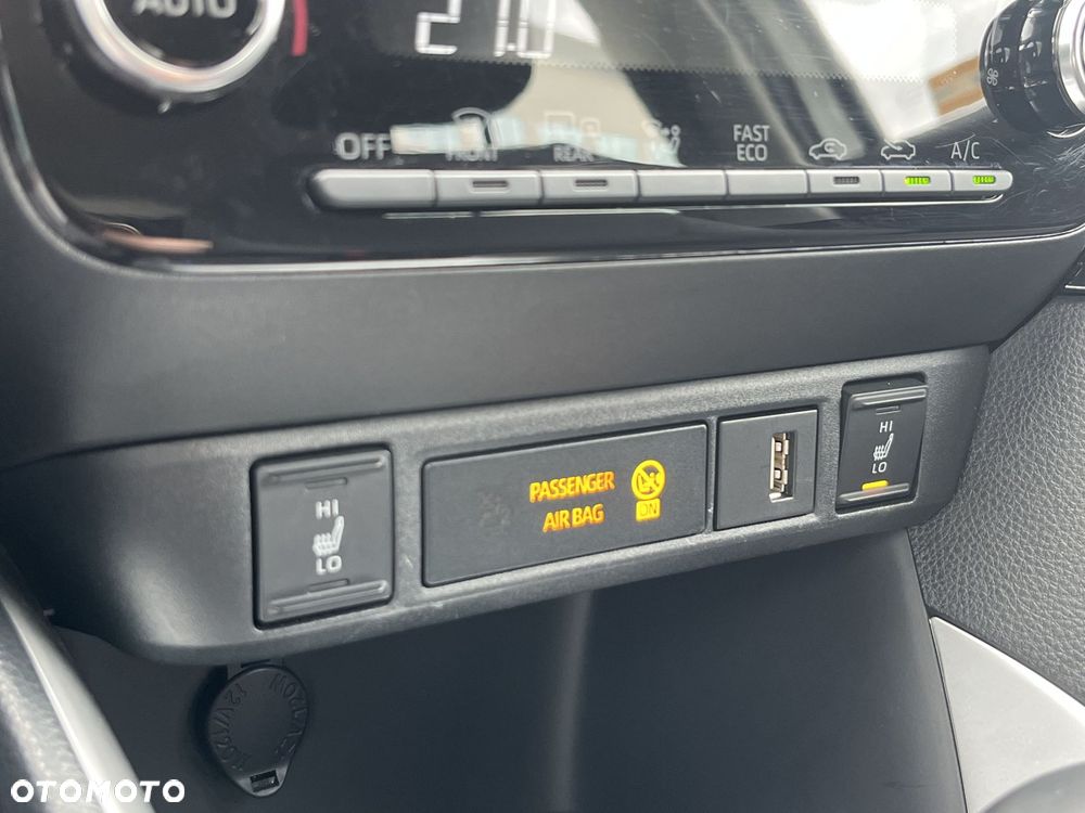 Toyota Yaris Hybrid 1.5 Comfort - 22