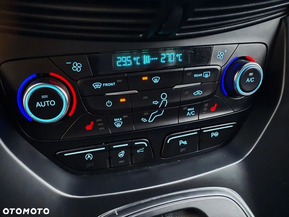 Ford Kuga 2.0 TDCi 4x4 ST-Line - 21