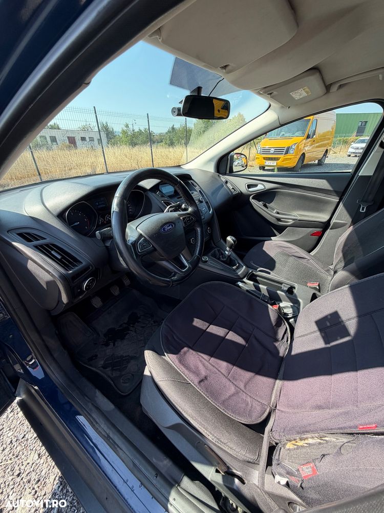 Ford Focus 1.6 TDCi DPF Trend - 10