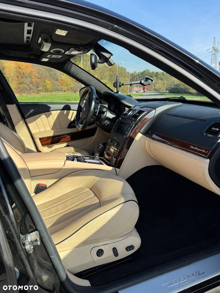 Maserati Quattroporte S - 9