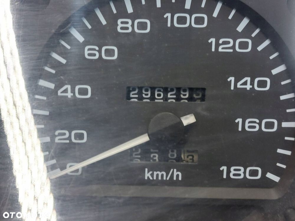 LICZNIK ZEGARY SSANGYONG MUSSO I 2.9 D 80200-0504 - 2