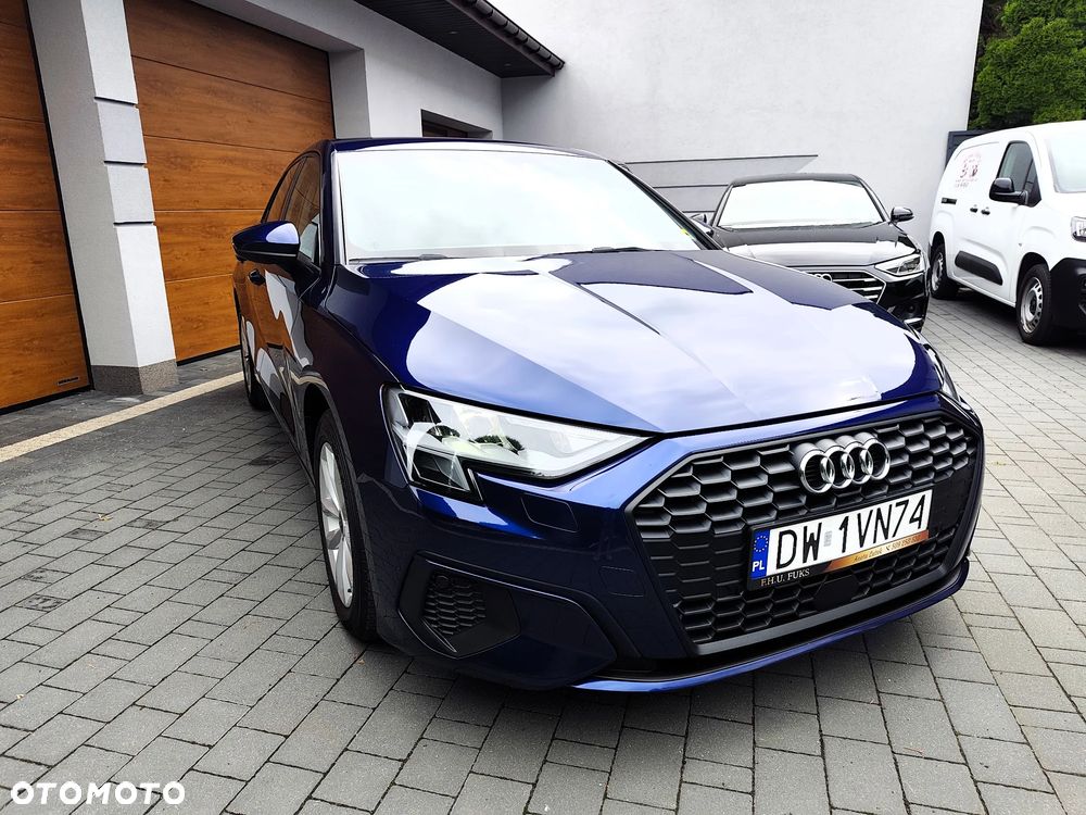 Audi A3 Sportback 30 TDI Advanced S tronic - 3