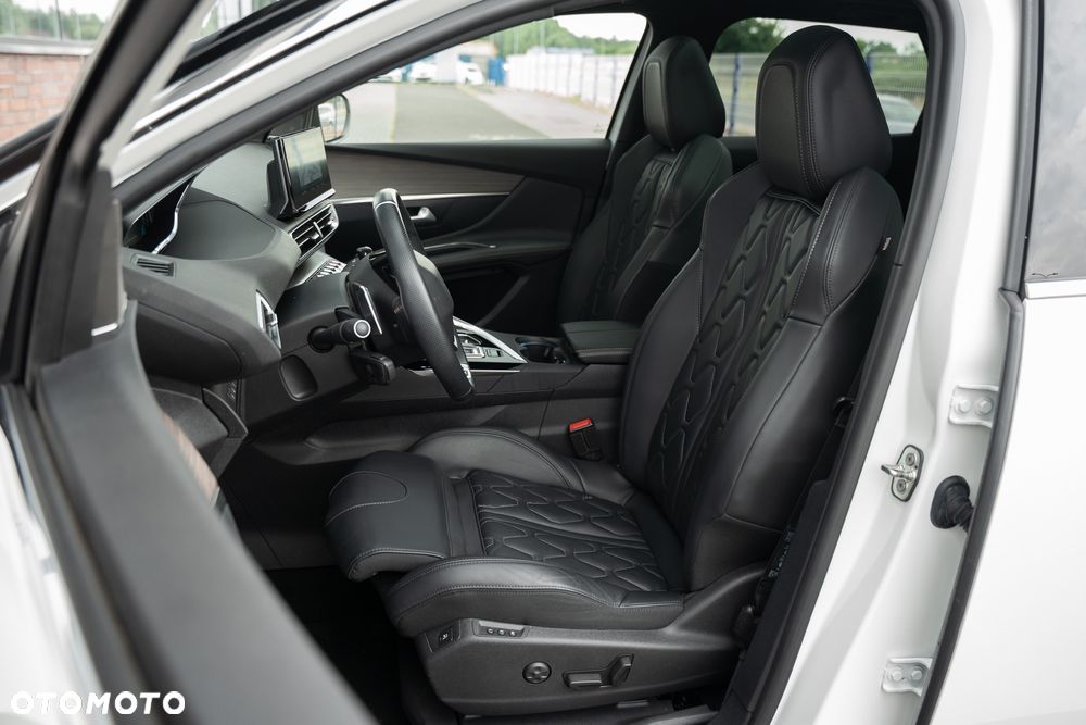 Peugeot 3008 - 22