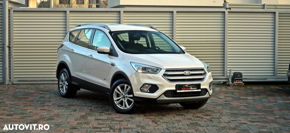 Ford Kuga 1.5 EcoBoost 4WD Aut. Titanium - 11