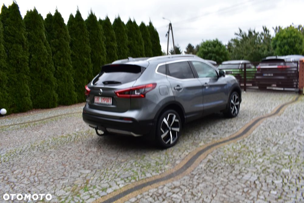 Nissan Qashqai 1.6 dCi TEKNA+ - 20