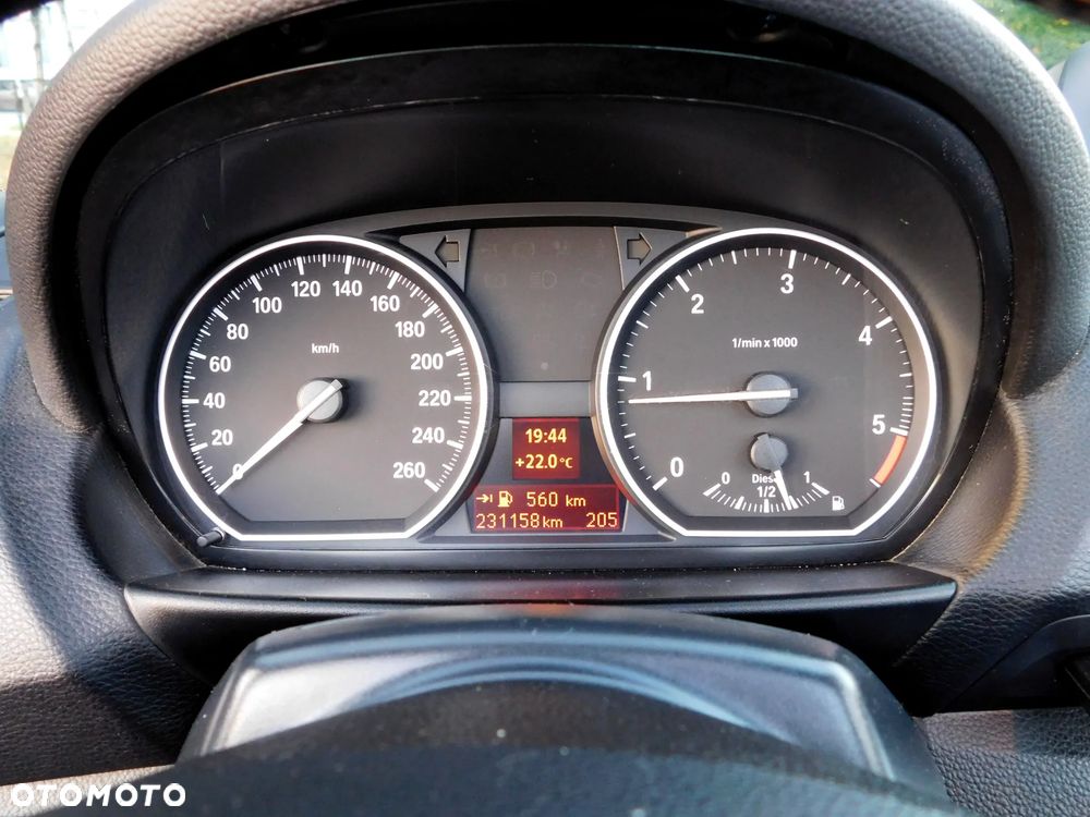 BMW Seria 1 123d - 31