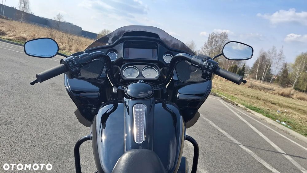 Harley-Davidson Touring Road Glide - 6