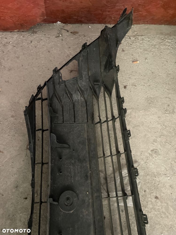 Grill atrapa Toyota Yaris 53102-0D130 - 4