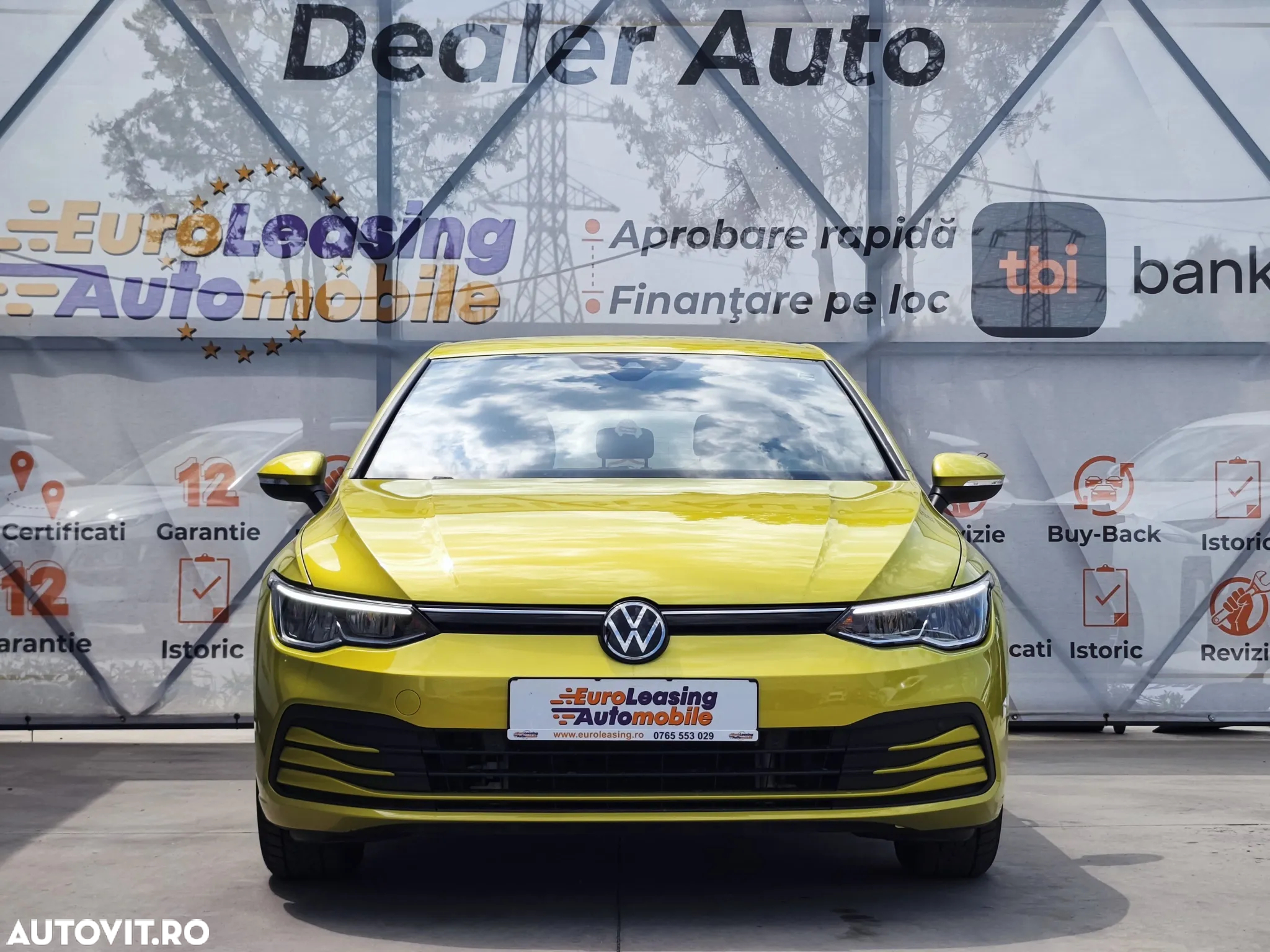 Volkswagen Golf 1.5 eTSI ACT DSG MHEV Life - 3