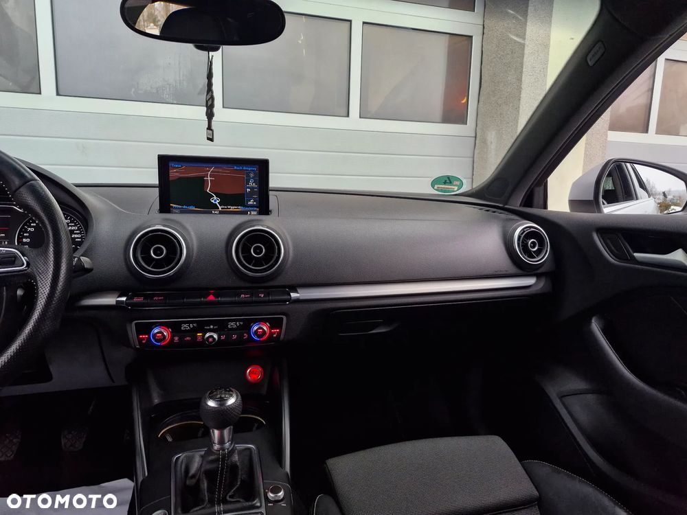 Audi A3 Sportback 1.4 TFSI cylinder on demand ultra S line Sportpaket - 21
