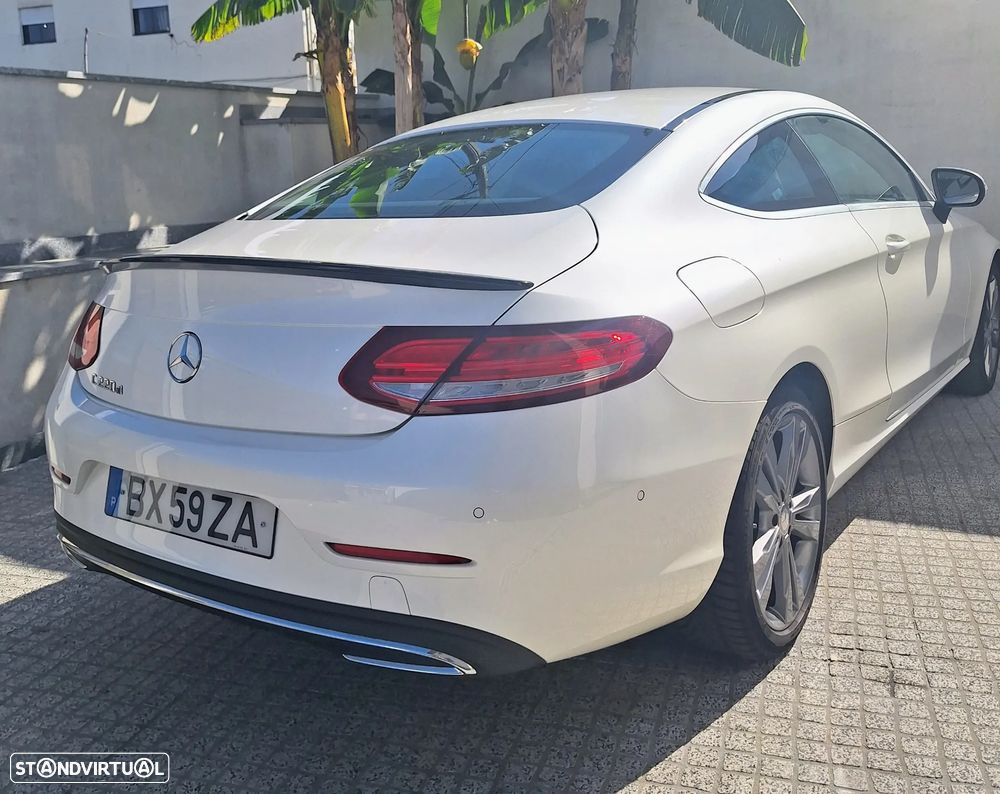 Mercedes-Benz C 220 d Coupe - 13