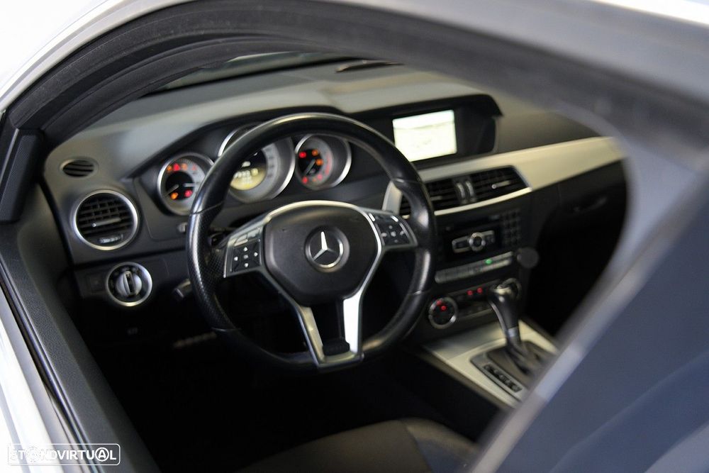 Mercedes-Benz C 180 AMG Line Aut. - 13