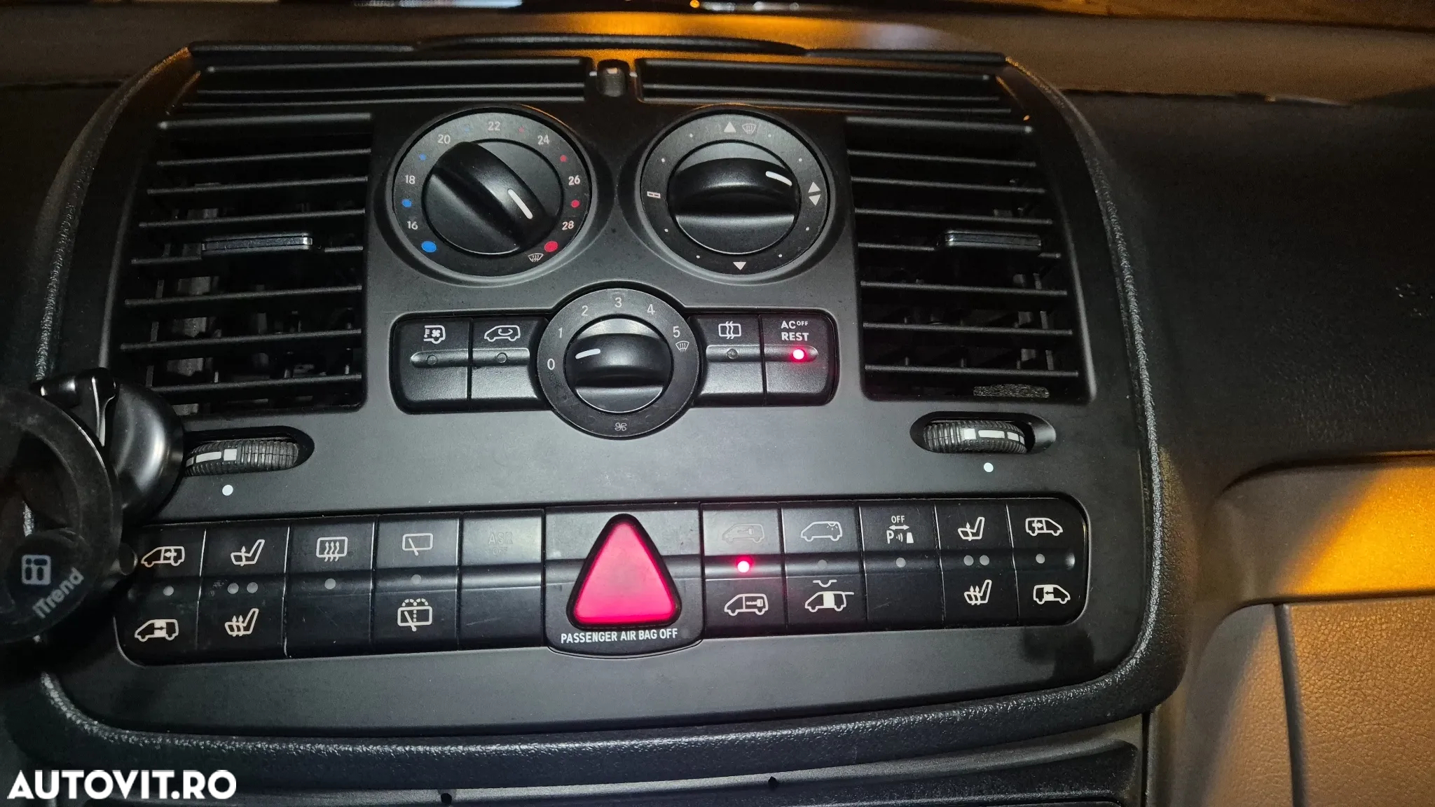 Mercedes-Benz Viano - 23