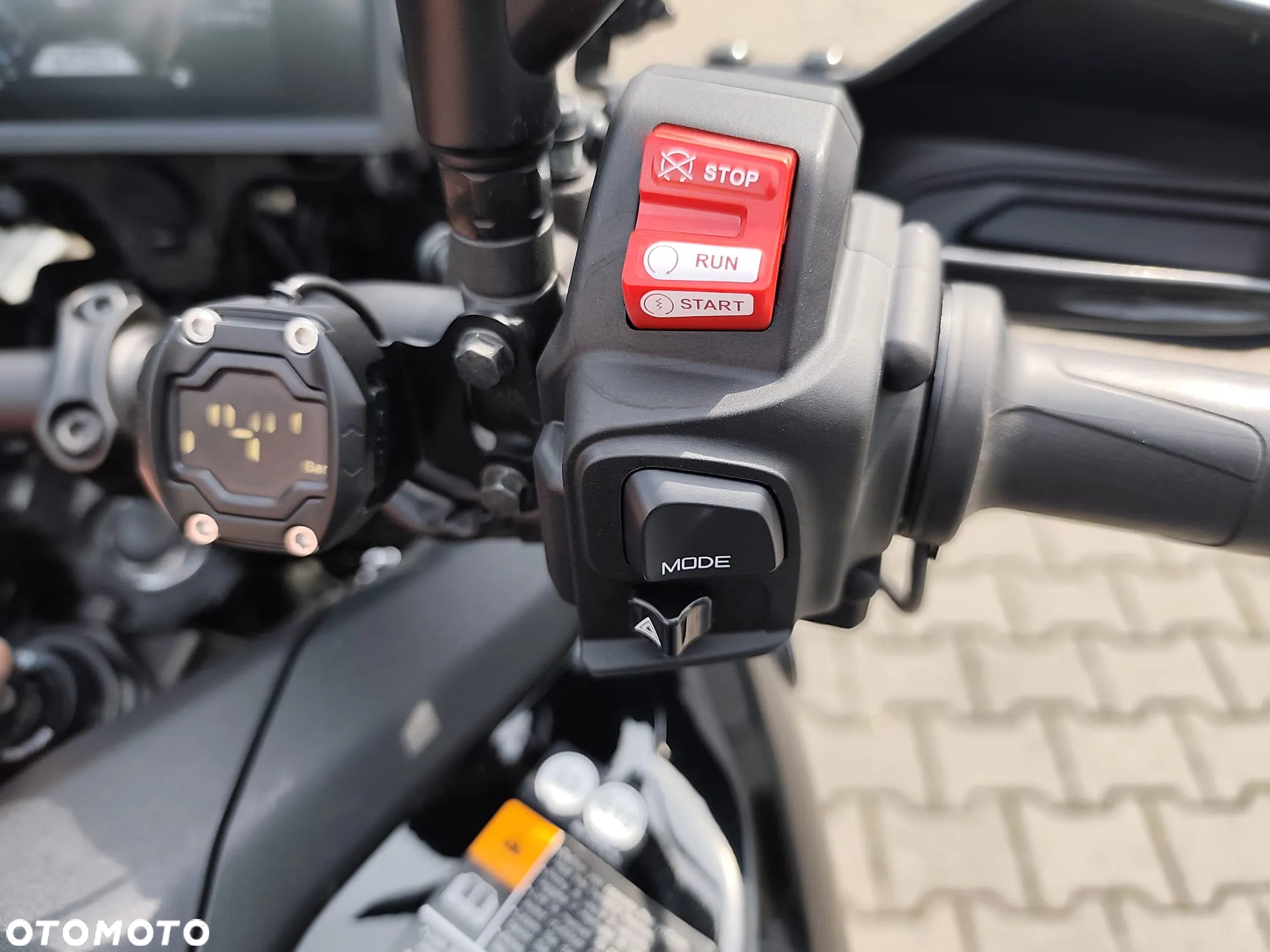 Yamaha Tracer - 34