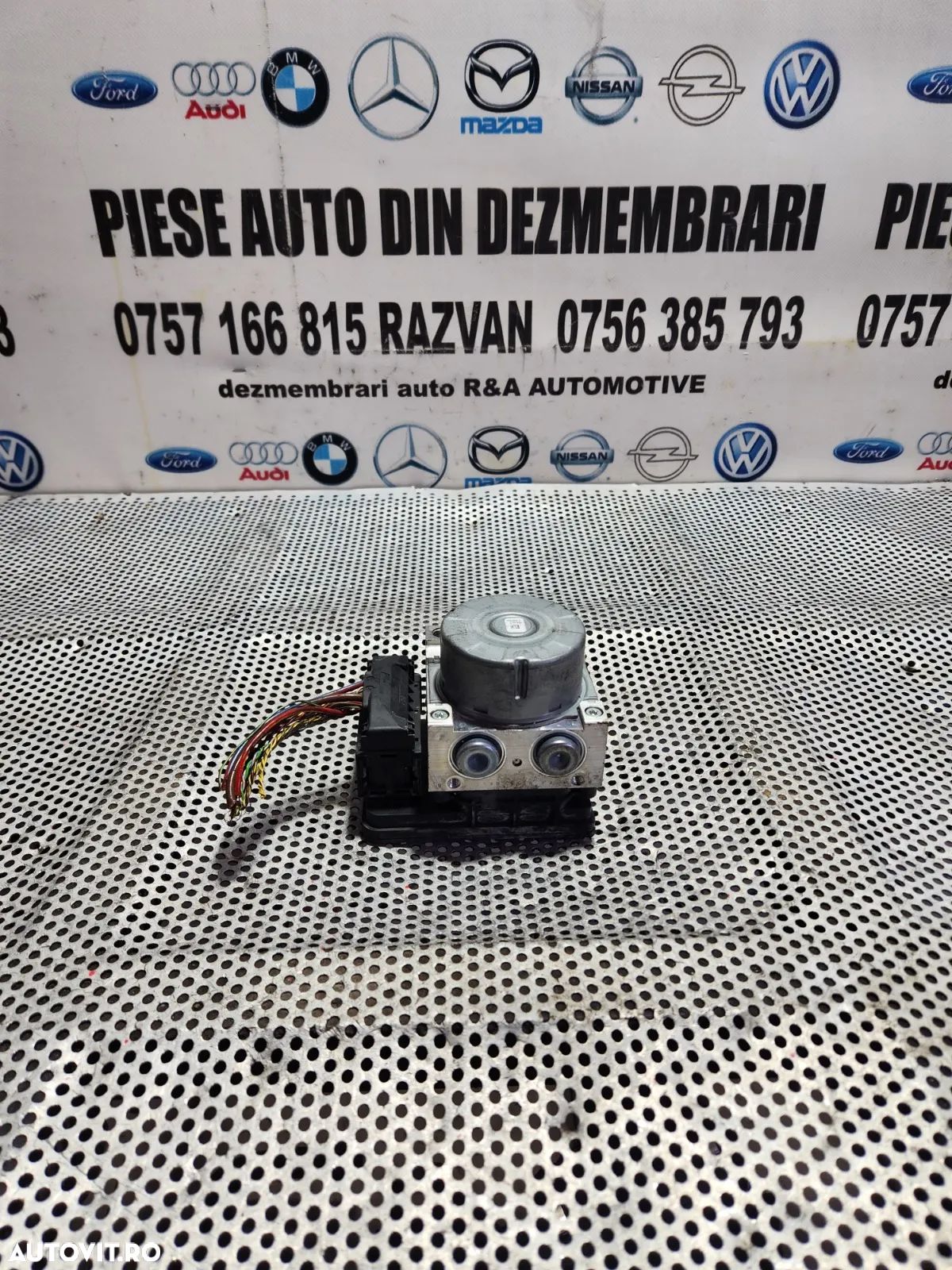 Modul Pompa Unitate ABS Bmw F30 F31 F32 F33 F34 F36 Cod  Dezmembrez Bmw Seria 4 F32 F33 F36 Coupe 2 - 1