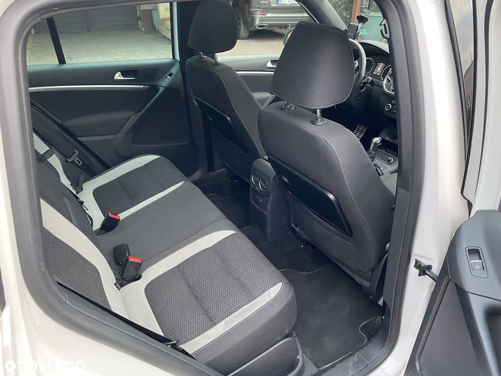 Volkswagen Tiguan 2.0 TDI 4Mot R-Style DSG - 12