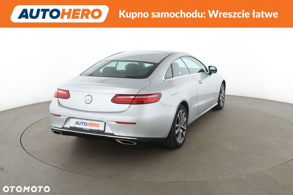 Mercedes-Benz Klasa E - 6
