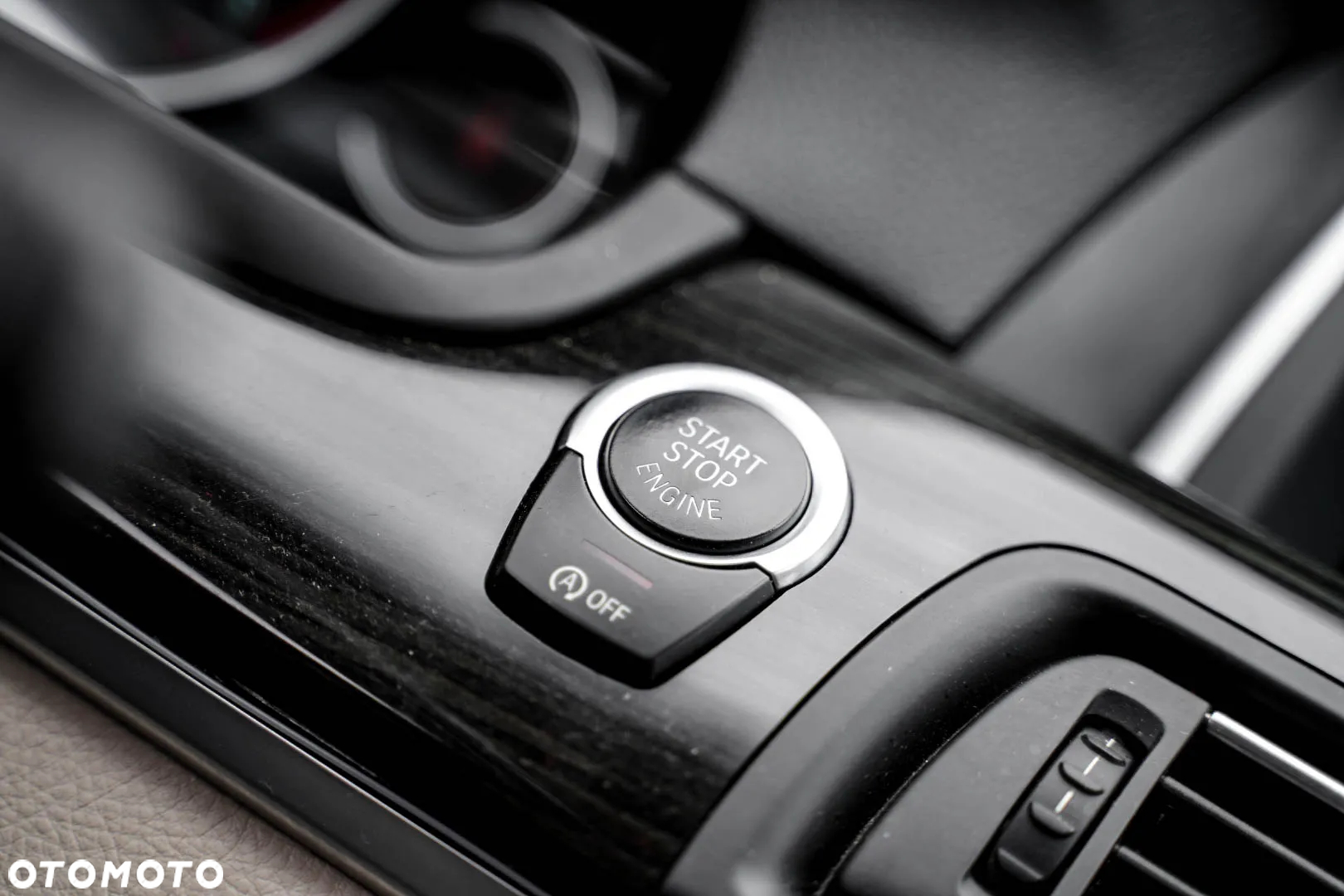 BMW Seria 5 535d xDrive - 39