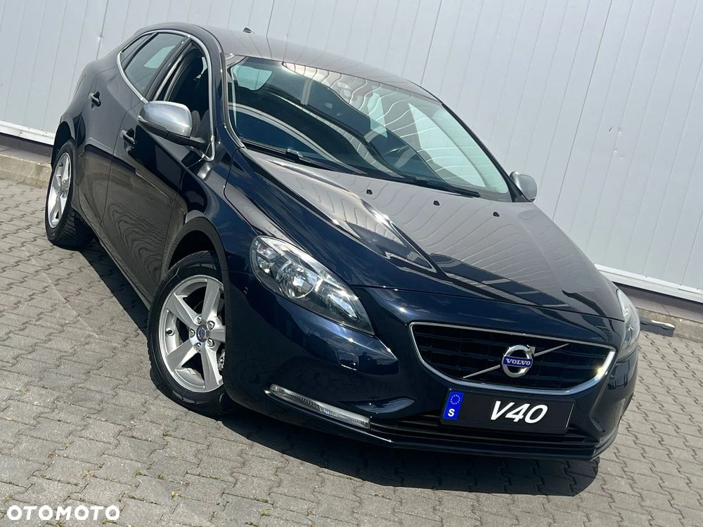 Volvo V40 - 9