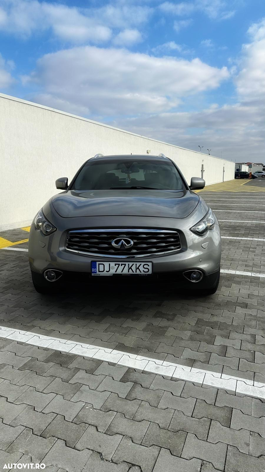 Infiniti FX 30 FX30d AWD Aut. S - 4