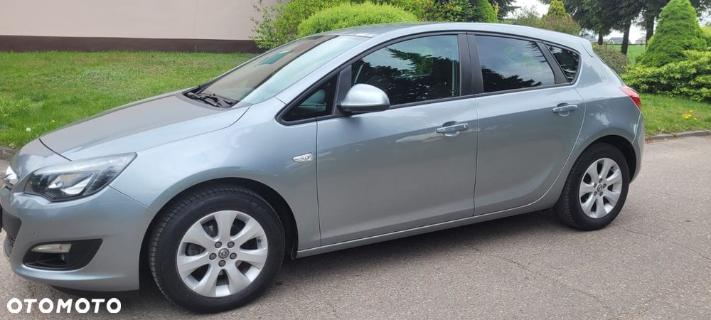 Opel Astra - 10