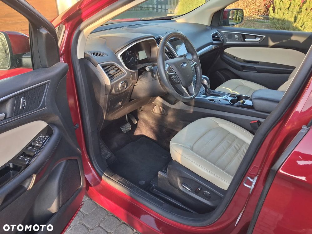 Ford Edge - 9