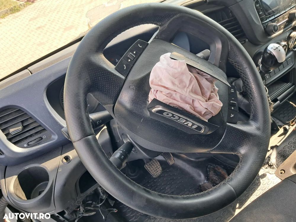 Iveco DAILY 50C18 3.0D 180CP MOTOR CU DEFECTIUNI + MULTIPLE DEFECTIUNI ELECTRICE - 12