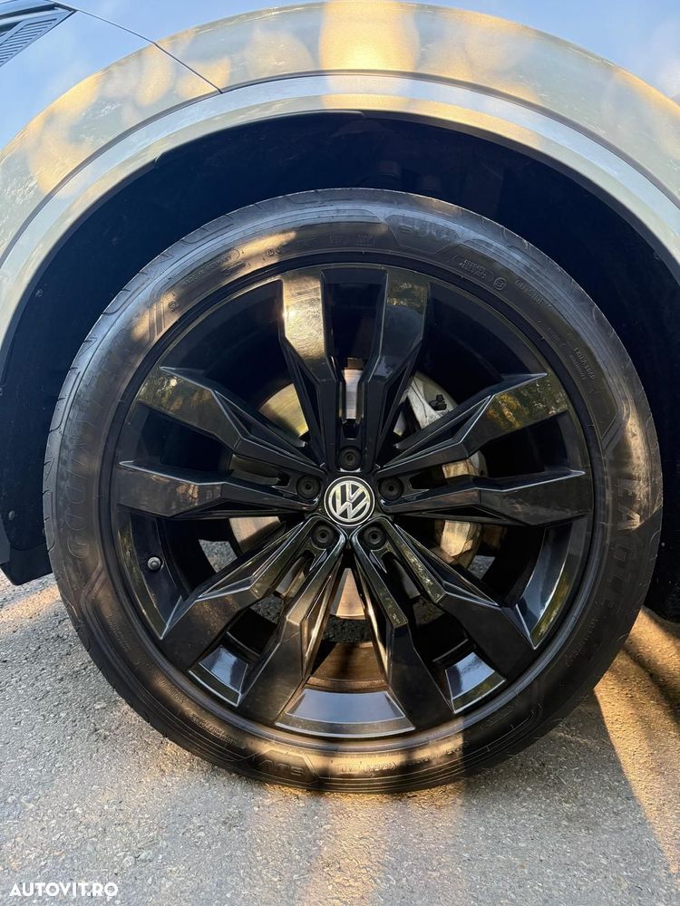 Volkswagen Touareg 3.0 V6 TDI SCR 4Motion Automatik R-Line - 31