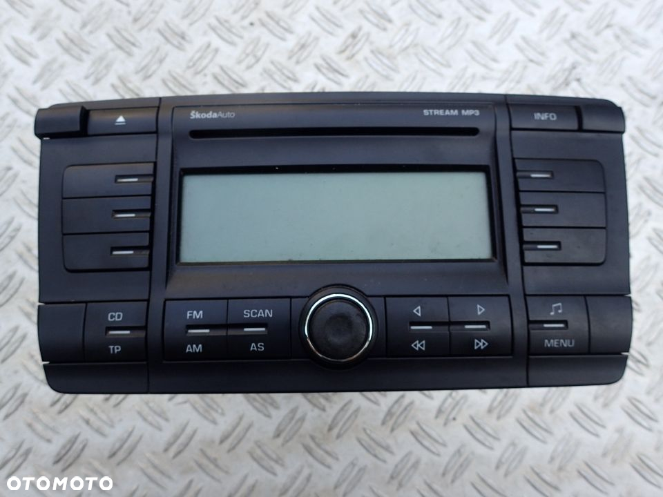 RADIO CD MP3 ORYGINAŁ SKODA OCTAVIA II 1Z0035161C - 2