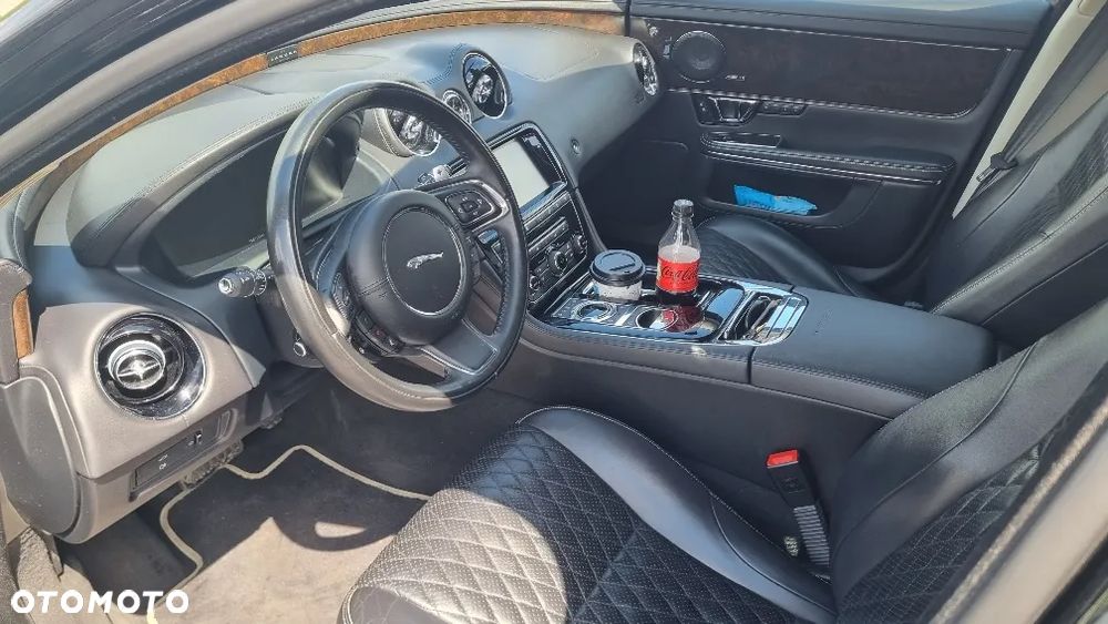 Jaguar XJ 3.0 D V6 XJ50 - 9