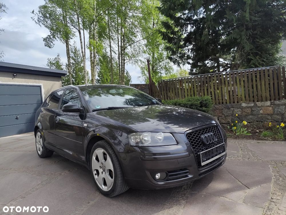 Audi A3 Sportback 2.0 TDI Ambiente - 3