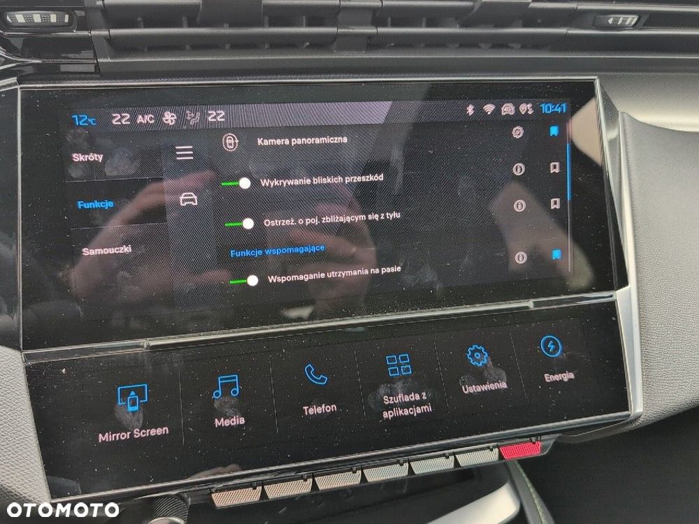 Peugeot 408 1.6 Plug-In Hybrid 225 GT EAT8 - 24