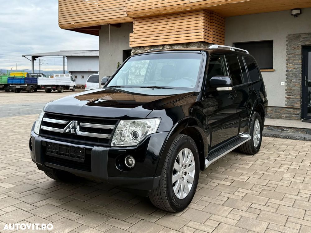 Mitsubishi Pajero 3.2 DI-D Automatik Edition 25 - 9