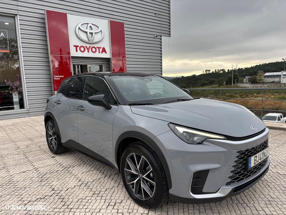 Lexus LBX Emotion - 5