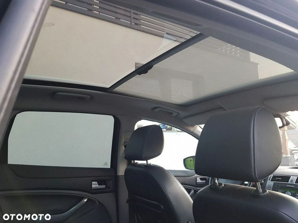Ford Kuga 2.0 TDCi Titanium - 14
