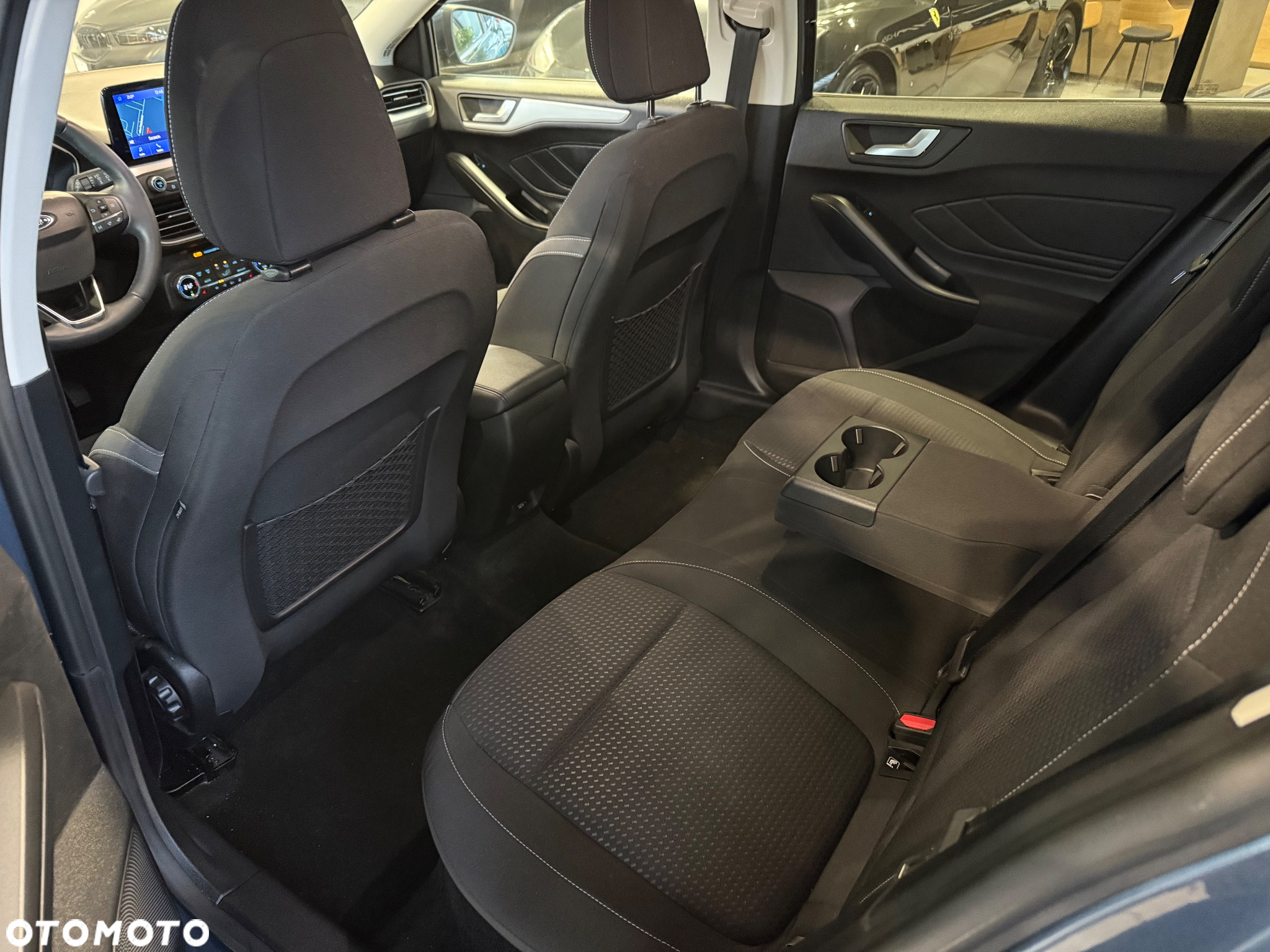 Ford Focus 1.0 EcoBoost Active Business - 9