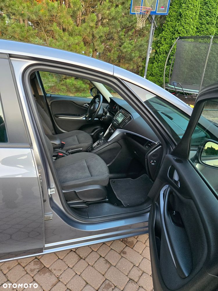 Opel Zafira Tourer 1.4 Turbo Automatik Innovation - 18