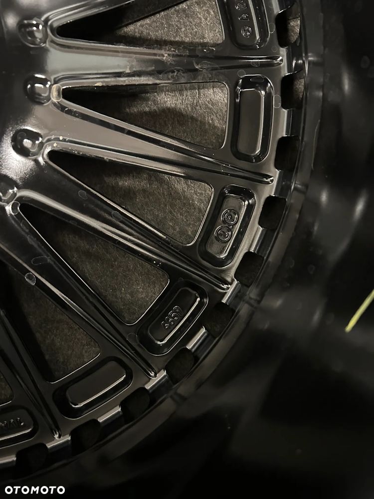 Alufelga Mercedes EQB AMG 20 cali 5x112 aszt. A2434010600 - 10