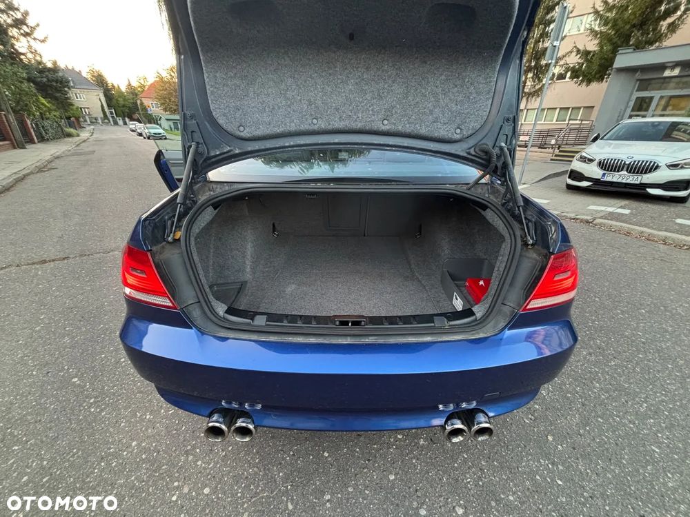 BMW Seria 3 335xi - 16