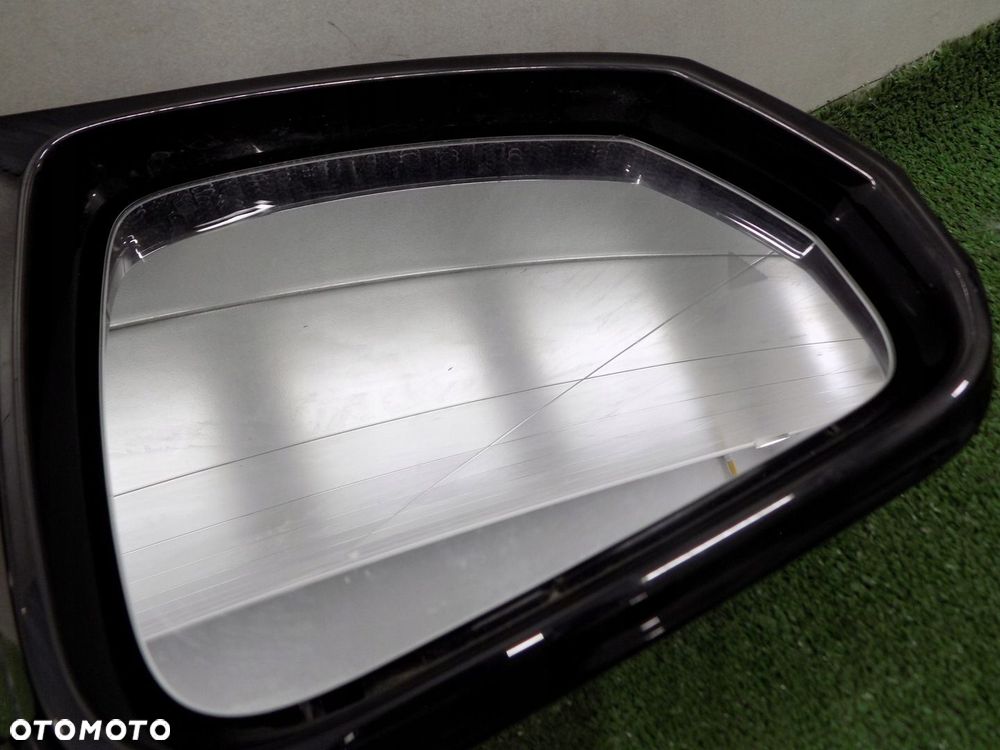BMW U11 LUSTERKO PRAWE SHADOWLINE KAMERA ASYSTENT M35i 16PIN - 5