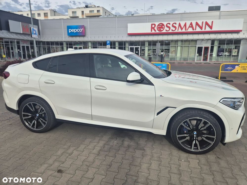 BMW X6 - 16