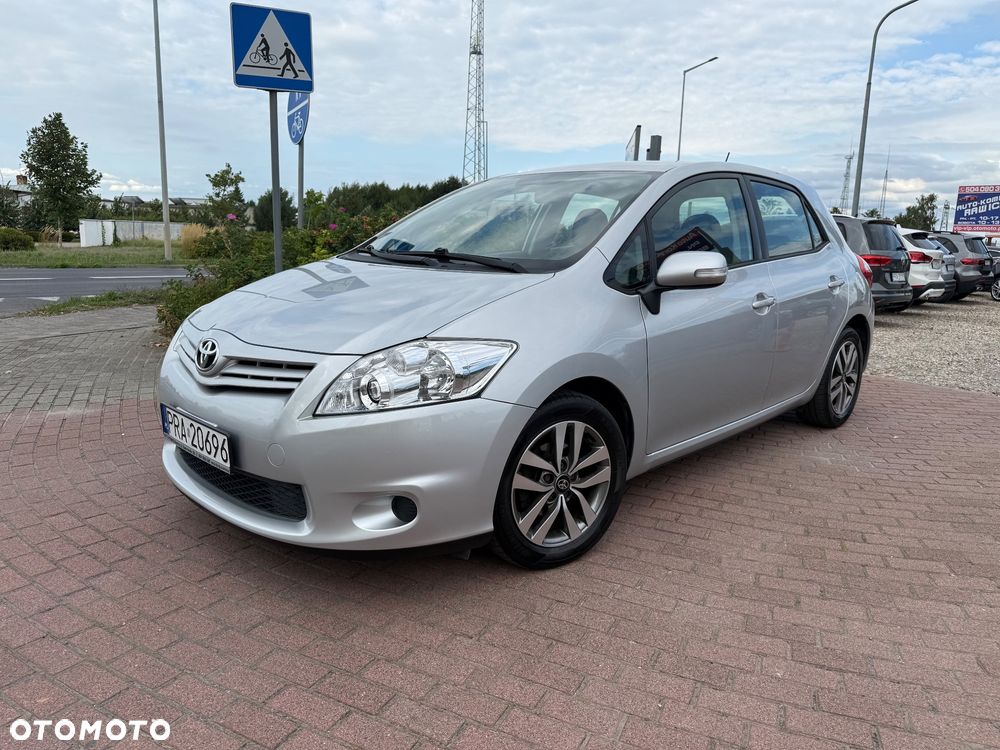 Toyota Auris 1.33 VVT-i Life Comfort - 4